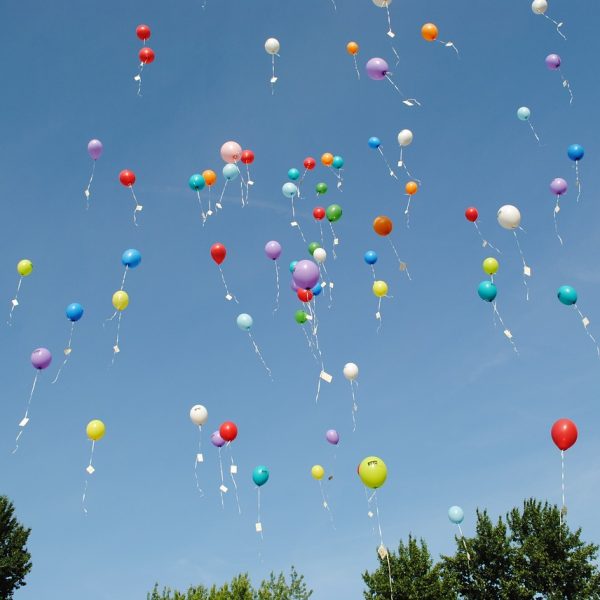 Didelis helio balionų populiarumas