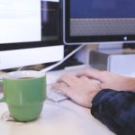 „Aš gi menininkas, ne buhalteris!“ – pasiteisinimas, kuris brangiai kainuoja